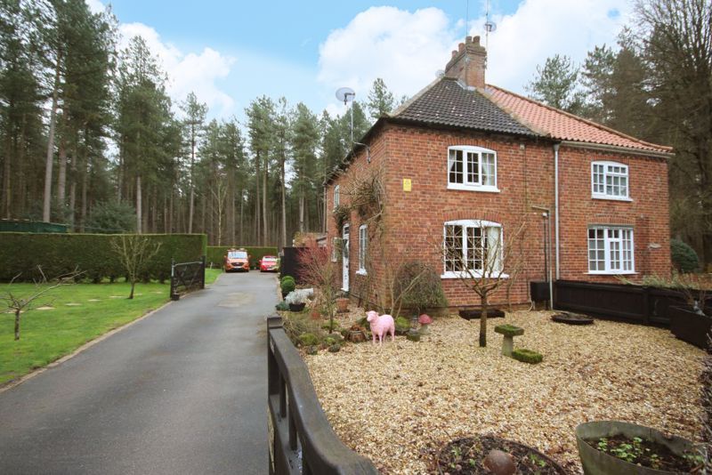 3 bed semidetached house for sale in Walesby, Market Rasen LN8 Zoopla