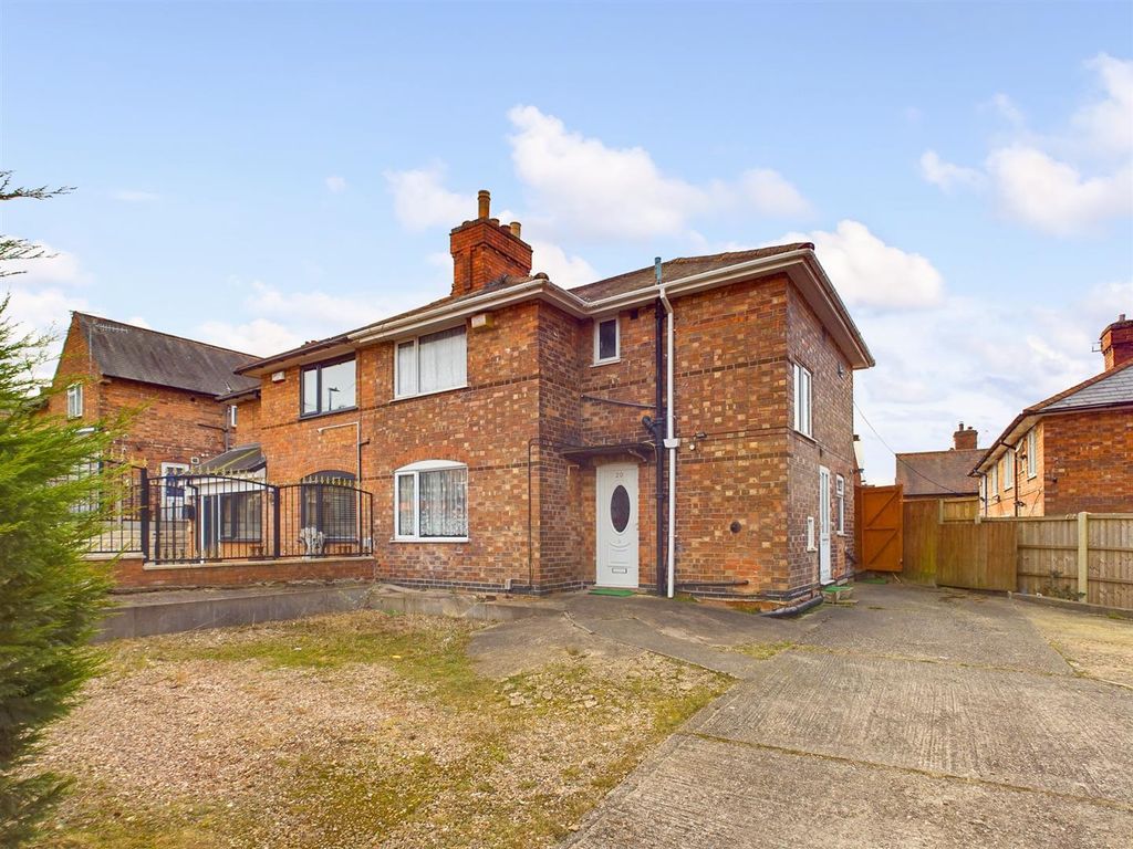 3 bed semidetached house for sale in Linby Close, Sherwood, Nottingham