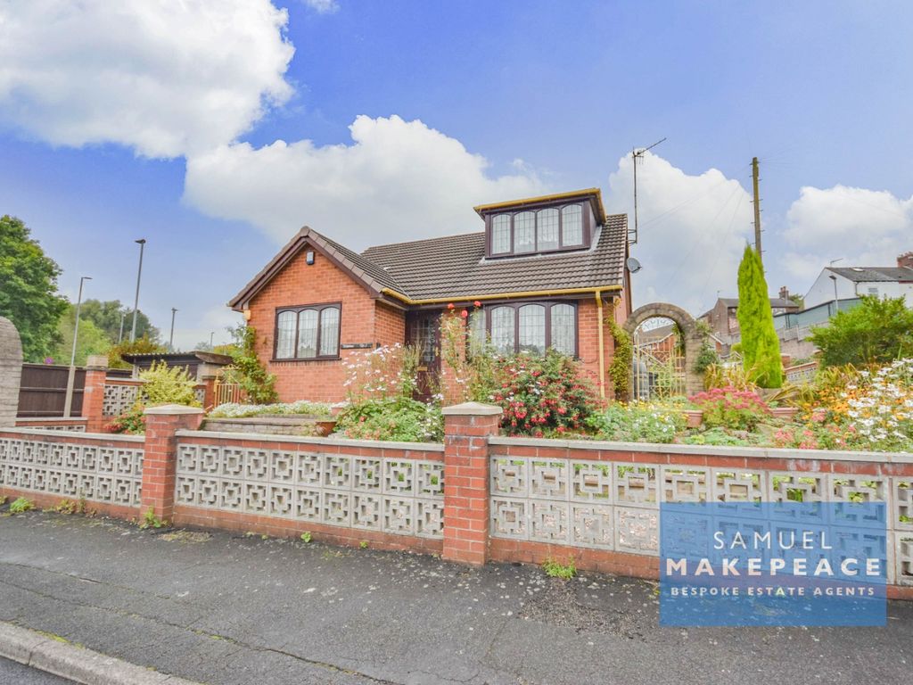 2 bed detached bungalow for sale in Unicorn Place, Tunstall, StokeOn