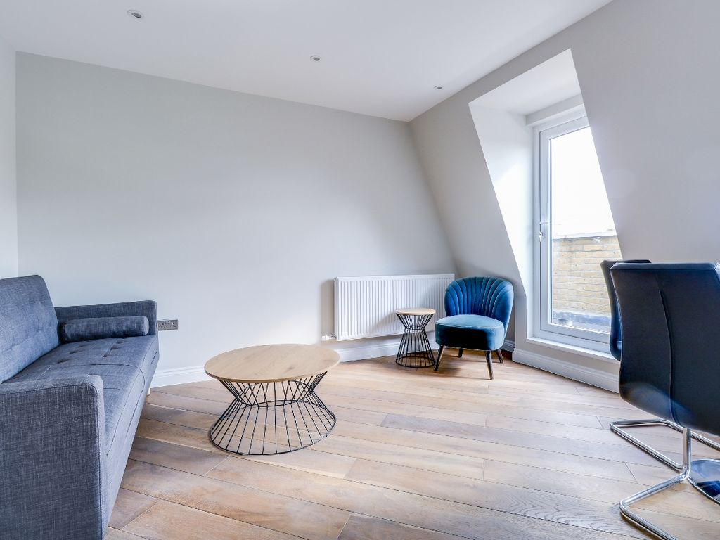 2 bed flat to rent in Bethnal Green Road, London, Bethnal Green E2 Zoopla