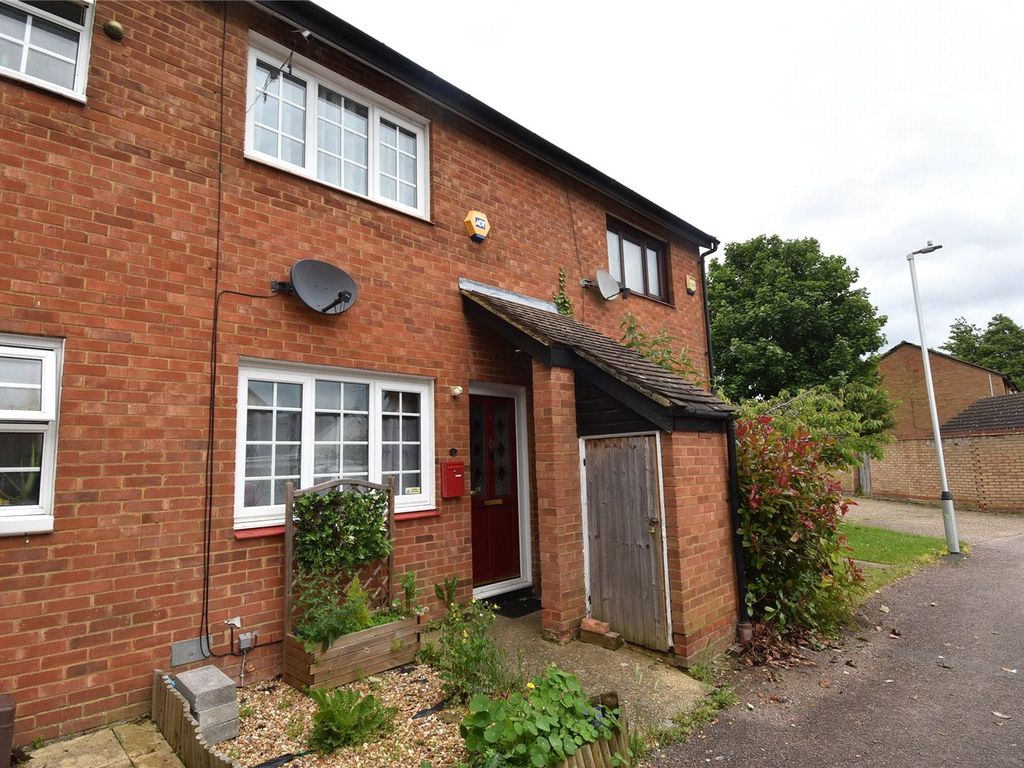 2 bed terraced house for sale in Cumbria Close, Houghton Regis