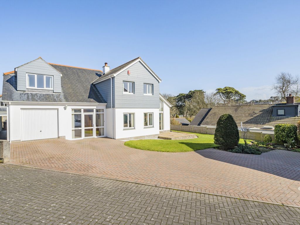 4 bed detached house for sale in Copperhouse View, Phillack, Hayle, Cornwall TR27, £650,000 Zoopla