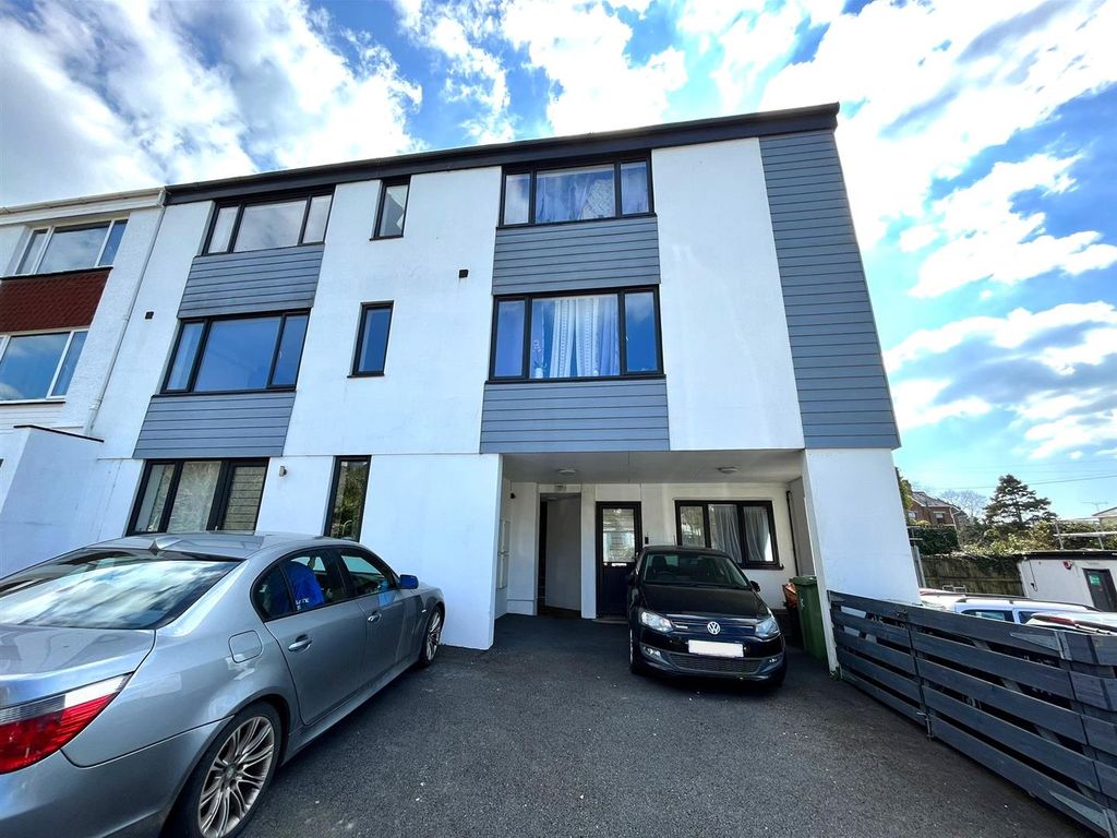 2 bed flat for sale in Hendra Vale, Launceston PL15 Zoopla