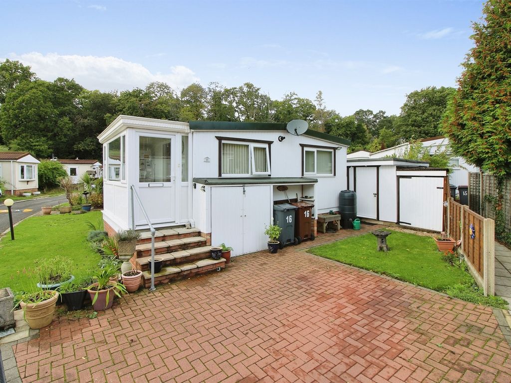 2 bed detached bungalow for sale in Upper Toothill Road, Rownhams, Southampton SO16, £150,000