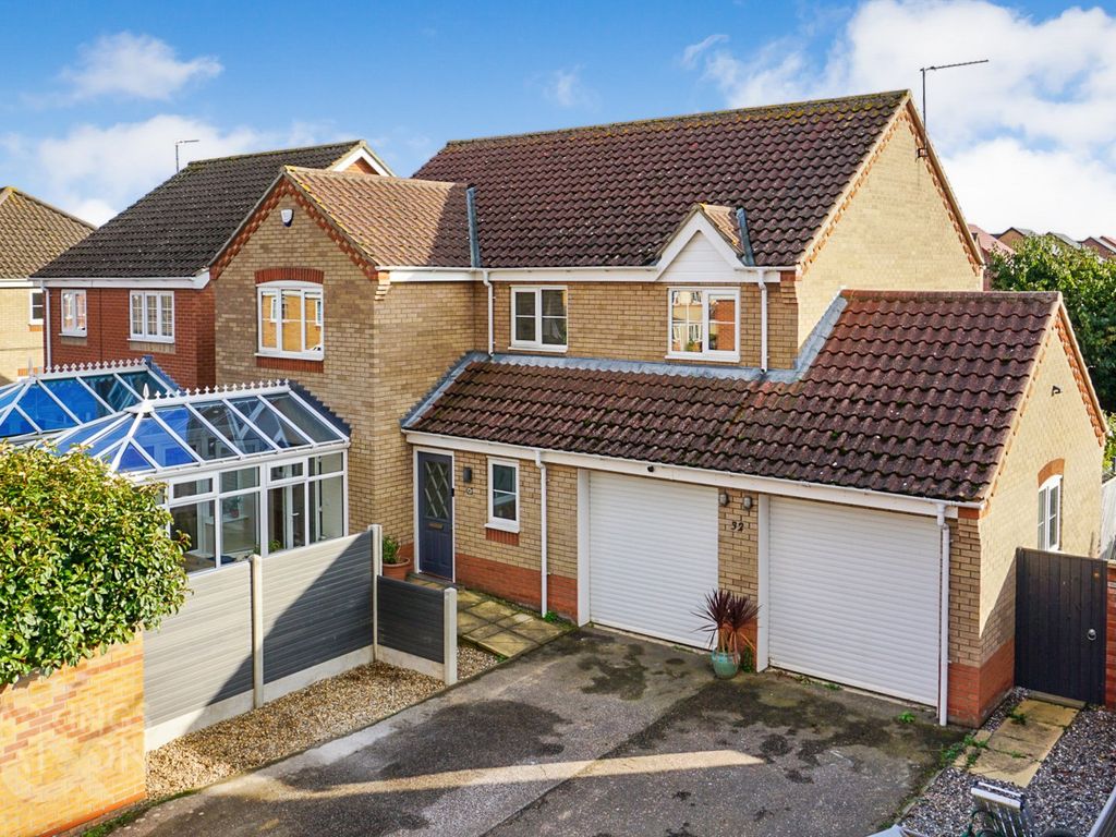 Caraway Drive, Bradwell, Great Yarmouth NR31  