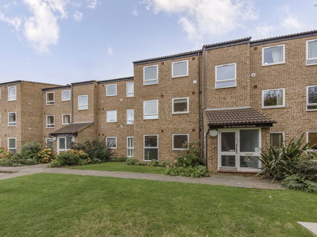 Weimar Street, London SW15