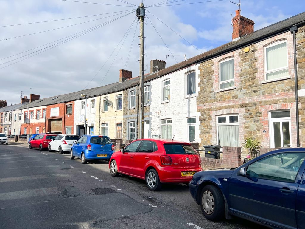 5 bed terraced house for sale in Russell Street, Cathays, Cardiff CF24