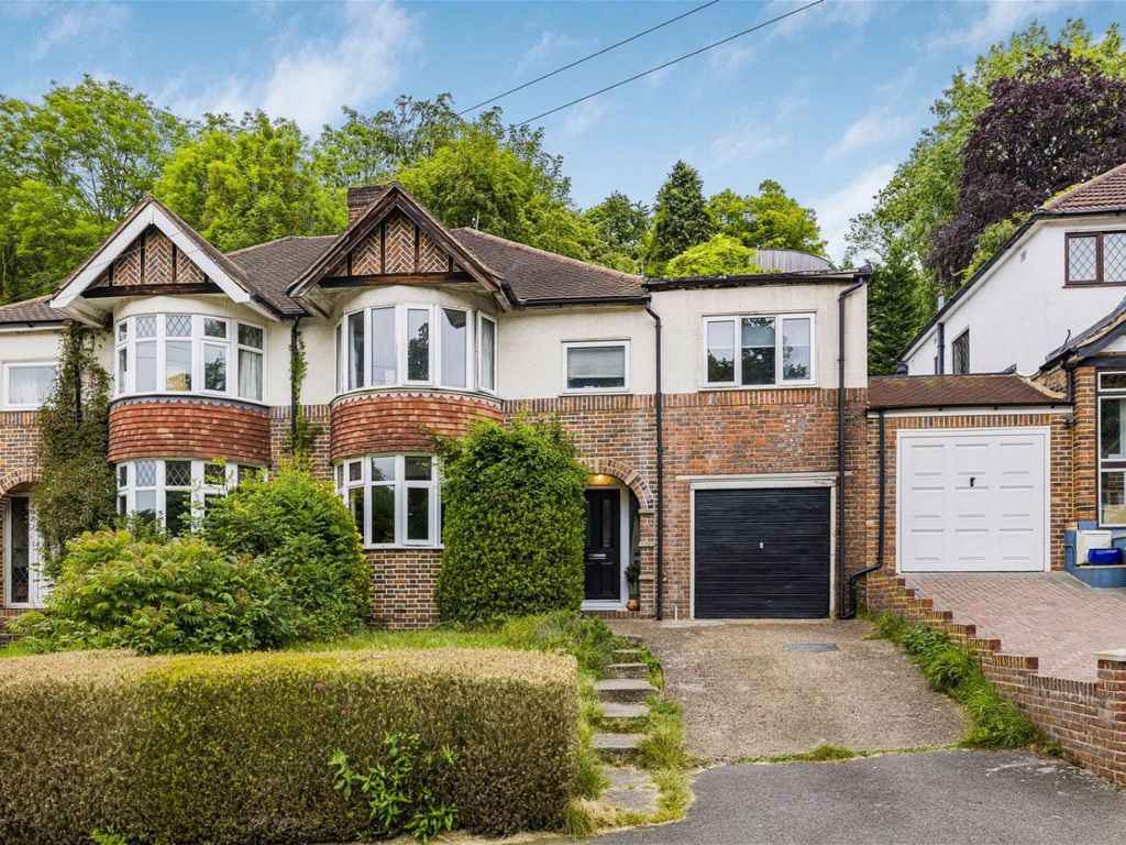 5 bed semidetached house for sale in Hillbury Road, Warlingham CR6