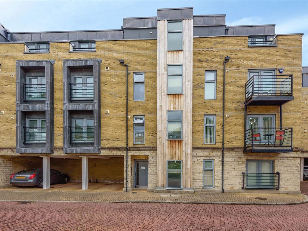 2 bed flat to rent in Church Street, Maidstone ME14 Zoopla