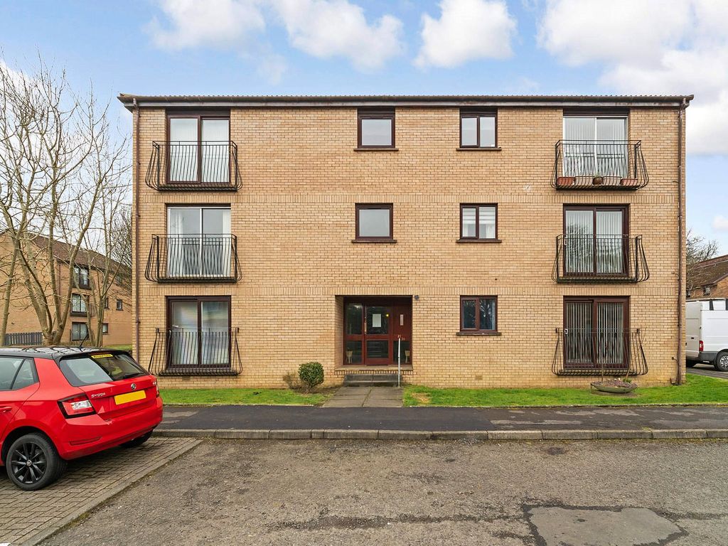 1 bed flat for sale in Argyll Place, Brancumhall, East Kilbride, South