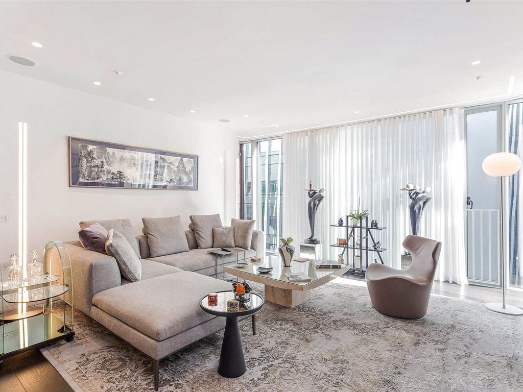 2 bed flat for sale in Buckingham Palace Road, London SW1W, £2,200,000 Zoopla