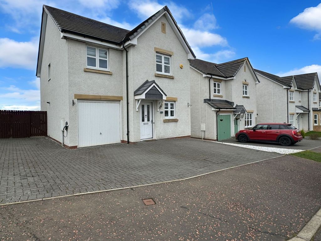 4 bed villa for sale in Bramble Wynd, Cambuslang G72, £270,000 Zoopla
