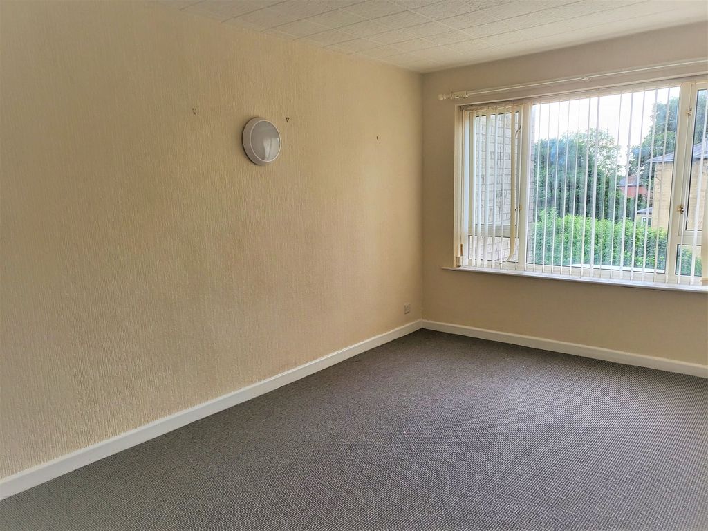 1 bed flat to rent in St. Christophers Flats, Hall Flat Lane, Doncaster