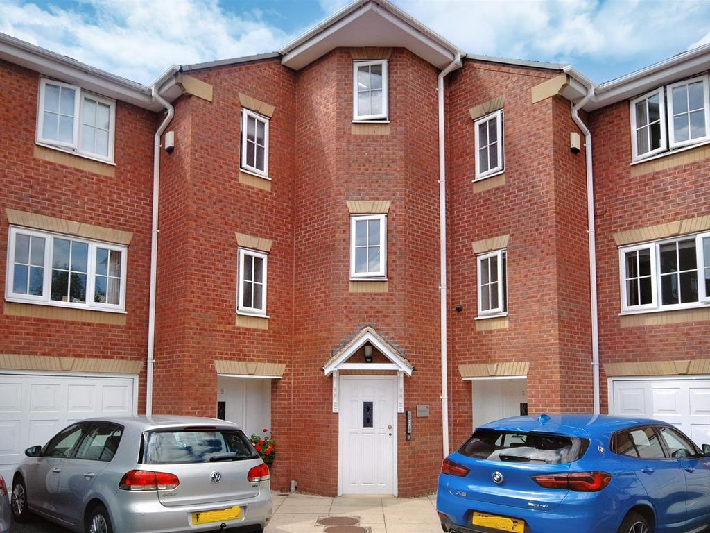 2 bed flat for sale in Benton Mews, Horbury, Wakefield WF4 Zoopla
