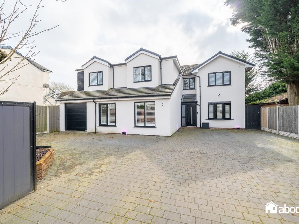 5 bed detached house for sale in Crescent Avenue, Formby, Liverpool L37