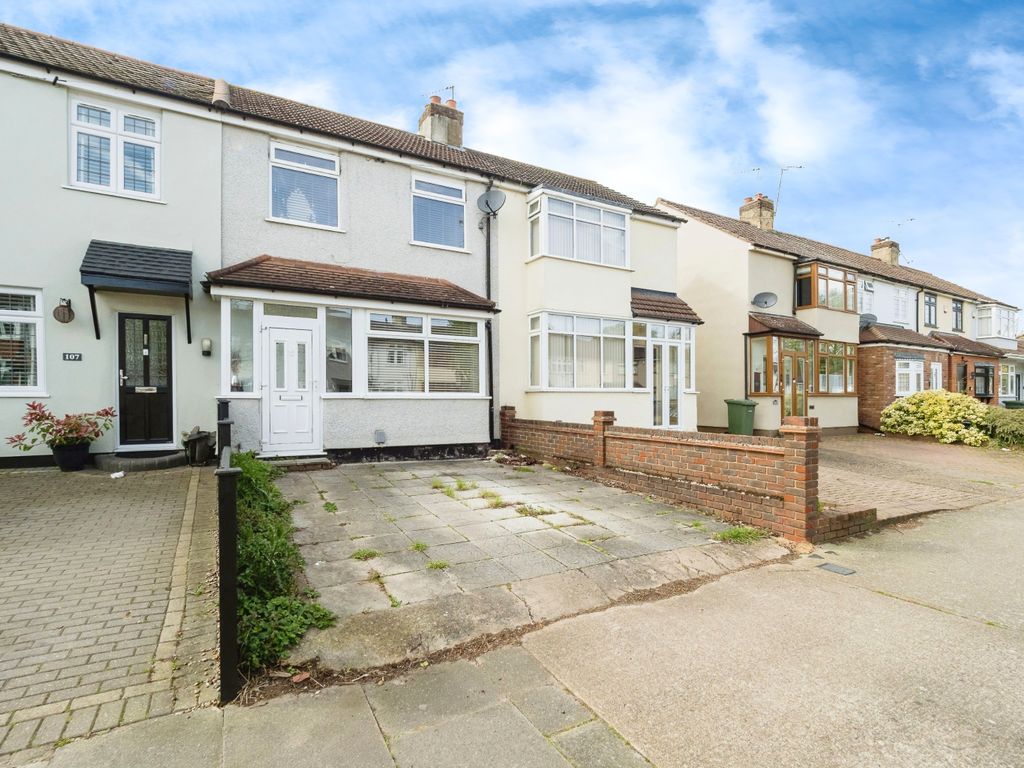 3 bed terraced house for sale in Northumberland Avenue, Hornchurch RM11, £375,000 Zoopla
