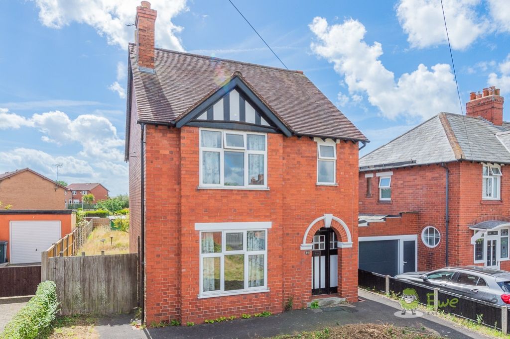 3 bed detached house for sale in Sundorne Road, Shrewsbury SY1, £