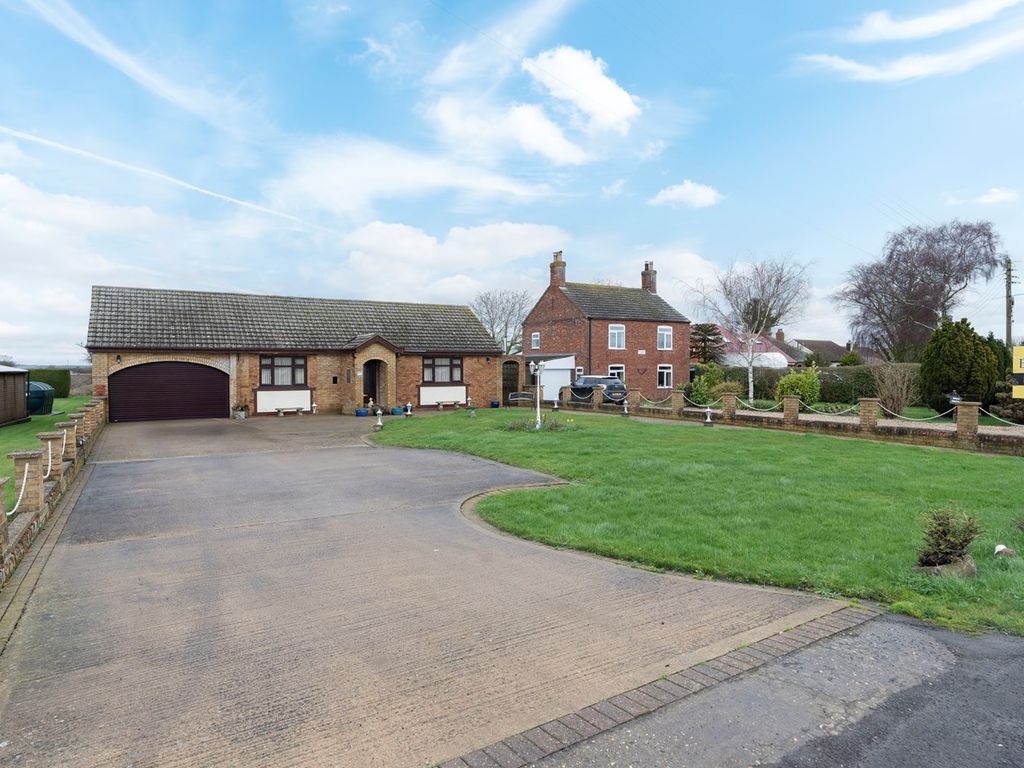 4 bed detached bungalow for sale in Wrangle Bank, Wrangle, Boston PE22