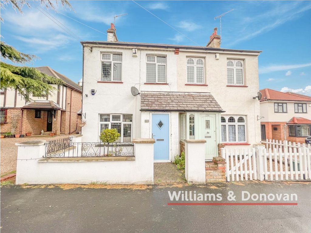 3 bed semidetached house for sale in Main Road, Hawkwell, Hockley SS5