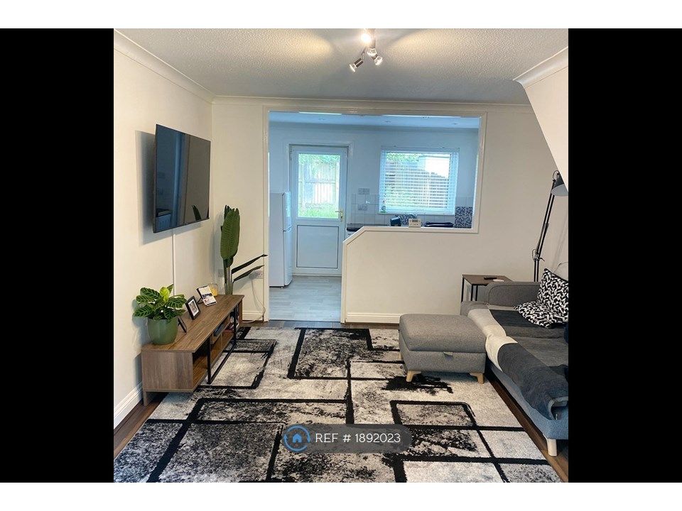 2 bed terraced house to rent in The Dell, St. Mellons, Cardiff CF3, £