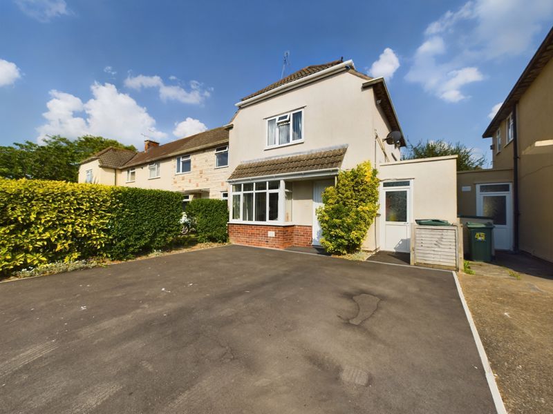 2 bed end terrace house for sale in Loxton Road, WestonSuperMare BS23