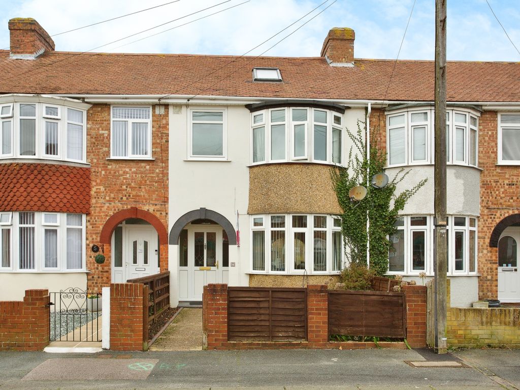 4 bed terraced house for sale in Bramber Road, Elson, Gosport