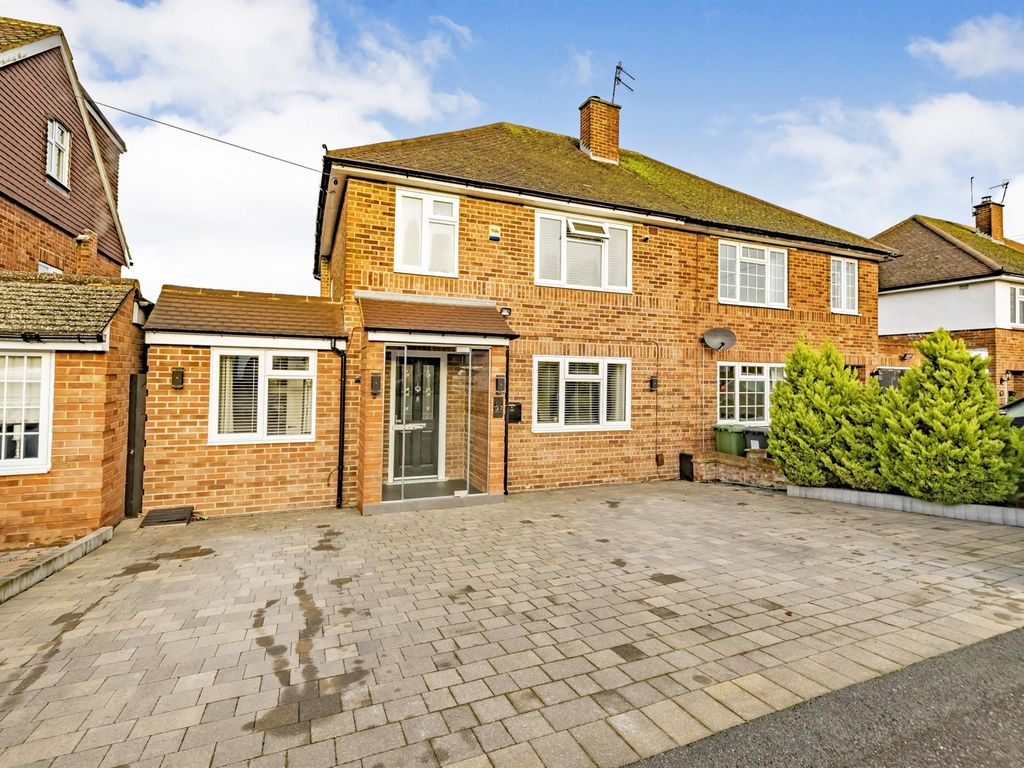 3 bed semidetached house for sale in Mill Way, Bushey WD23 Zoopla