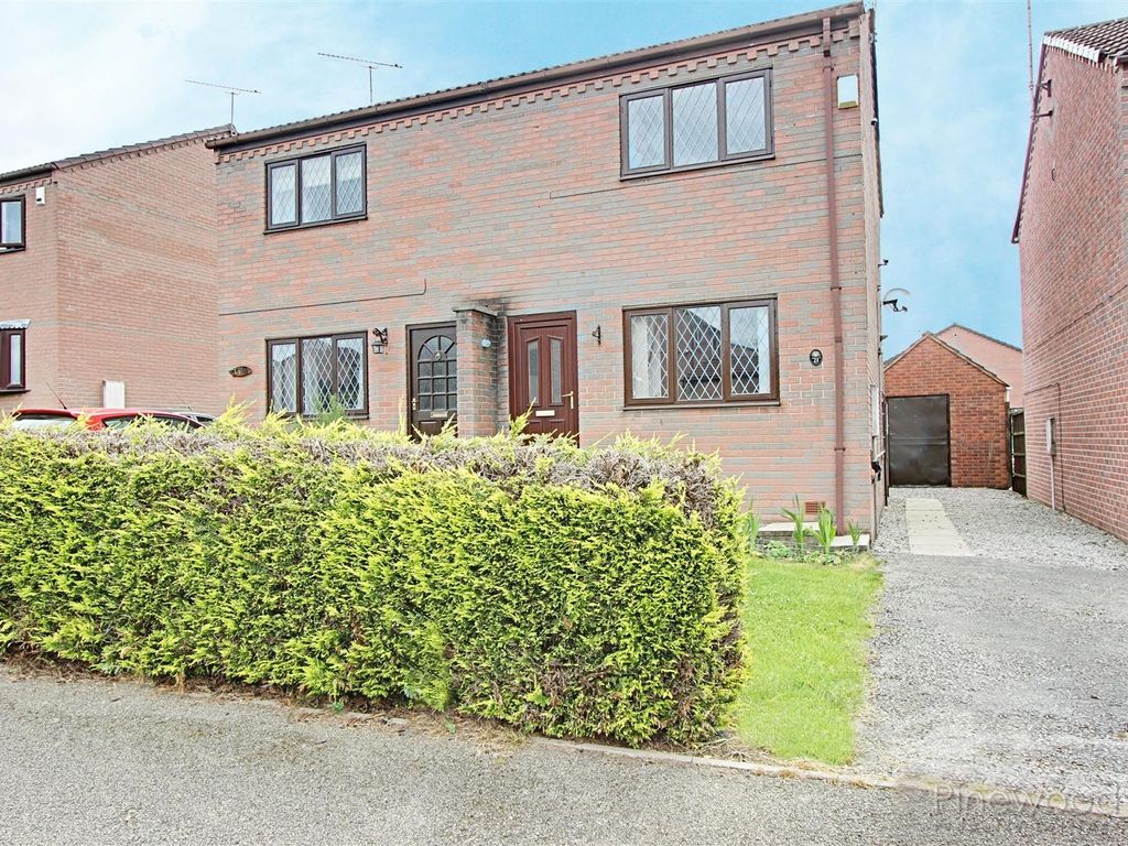 2 bed semidetached house for sale in Severn Crescent, North Wingfield