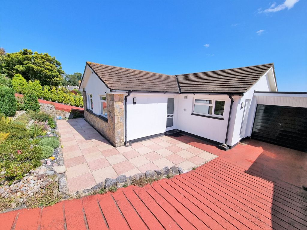 3 bed bungalow for sale in Broadley Drive, Torquay TQ2, £580,000 Zoopla