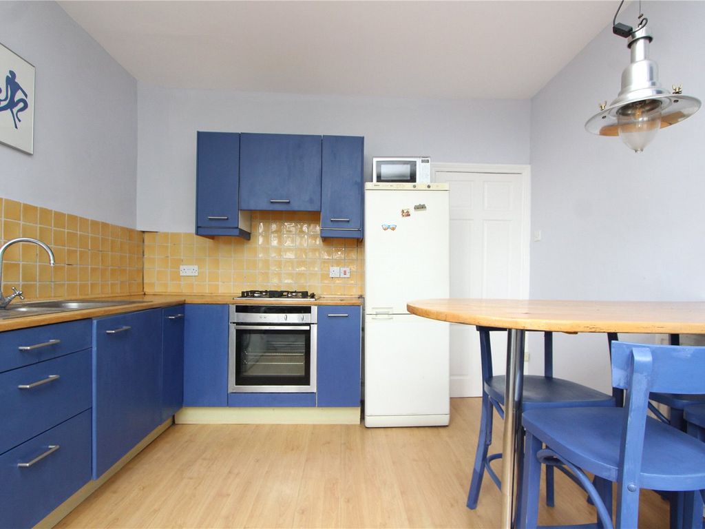 3 bed flat to rent in Hillfield Park, Muswell Hill N10 Zoopla