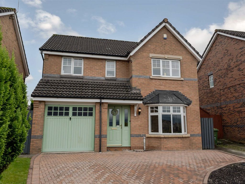 4 bed detached house for sale in Brookfield Road, Robroyston, Glasgow