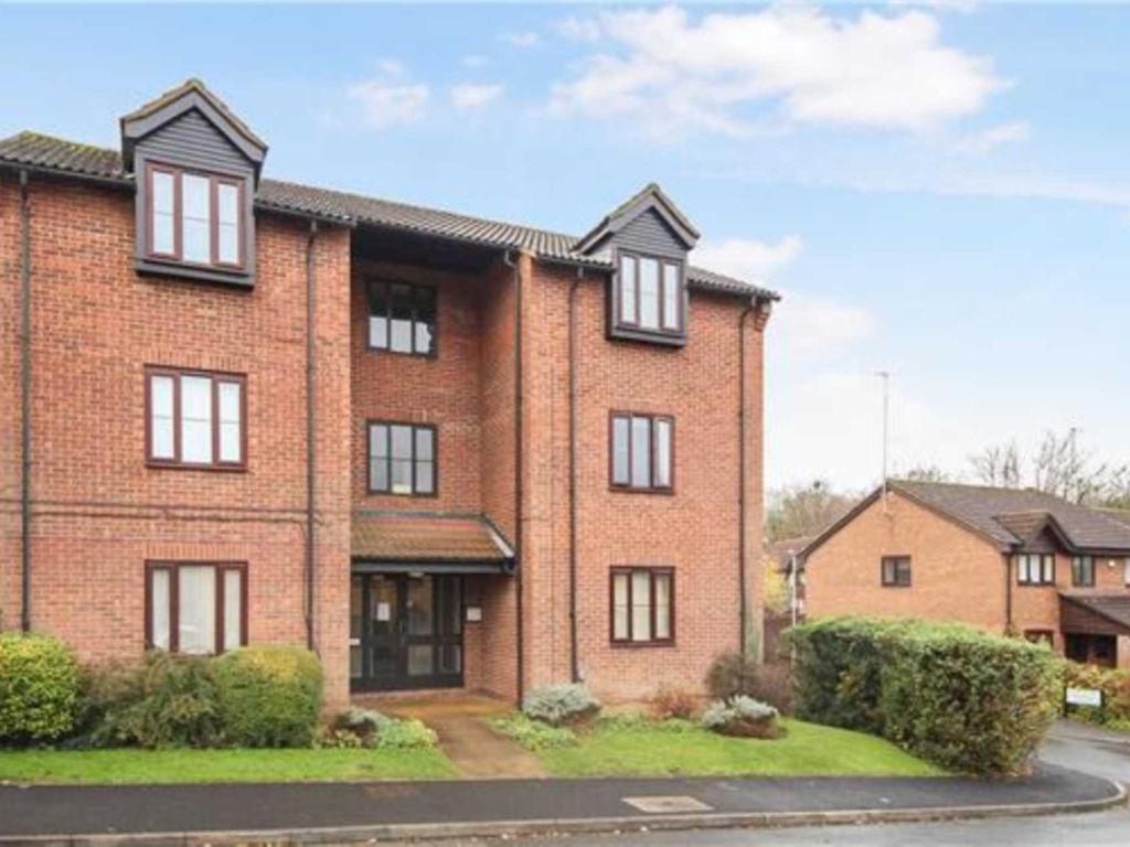 1 bed flat to rent in Half Moon Meadow, Hemel Hempstead HP2 Zoopla