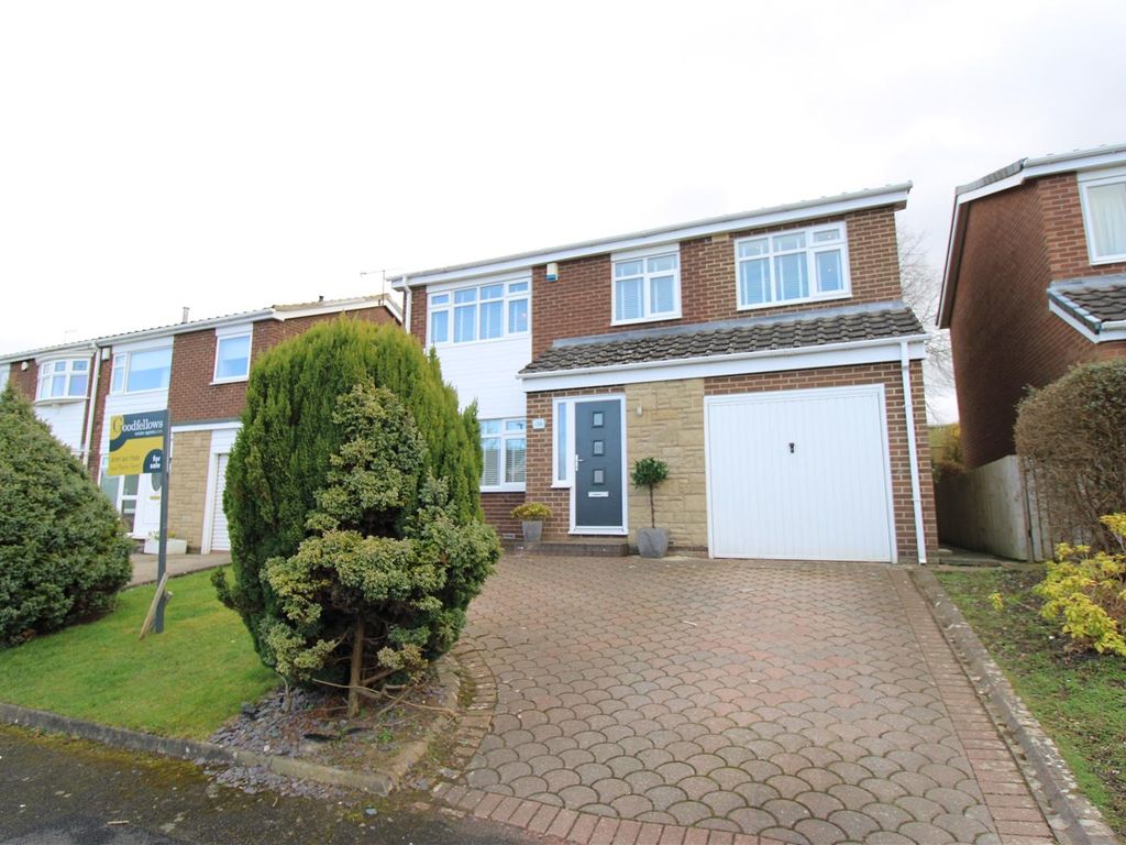 4 bed detached house for sale in Lobelia Close, Chapel Park, Newcastle