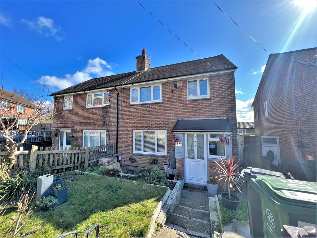 3 bed semidetached house for sale in Almondsbury Road, Cosham