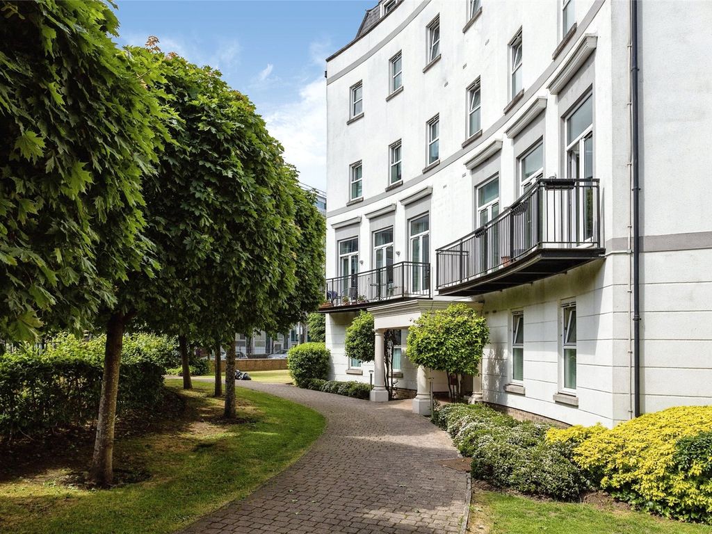 1 bed flat for sale in Exchange Mews, Culverden Park Road, Tunbridge
