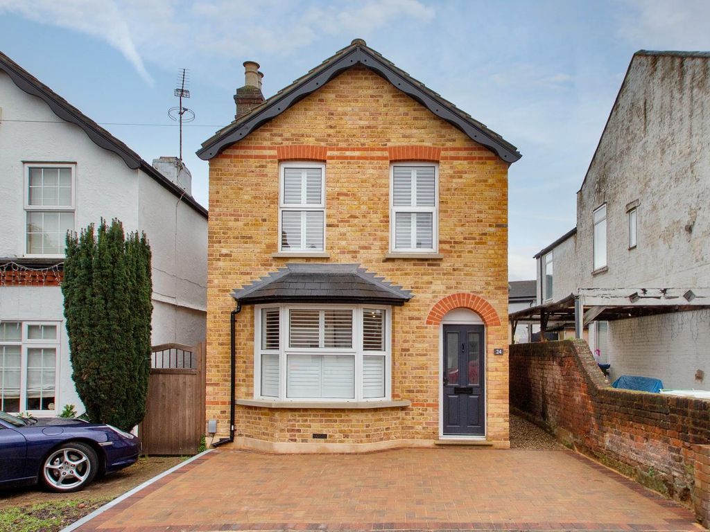 3 bed detached house for sale in Birkbeck Road, Sidcup DA14 Zoopla