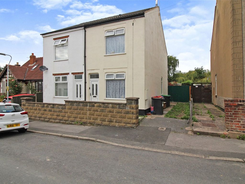 3 bed semidetached house for sale in Carnarvon Road, Huthwaite, SuttonInAshfield NG17 Zoopla