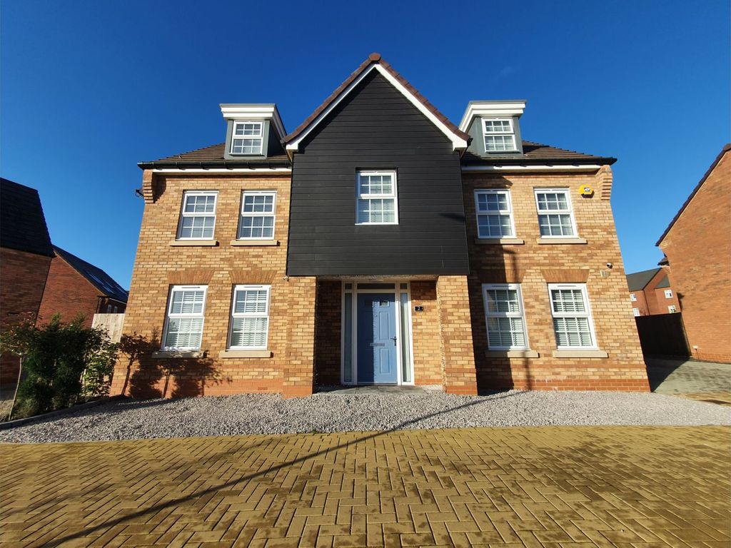 5 bed detached house for sale in Fairfields, Milton Keynes MK11 Zoopla