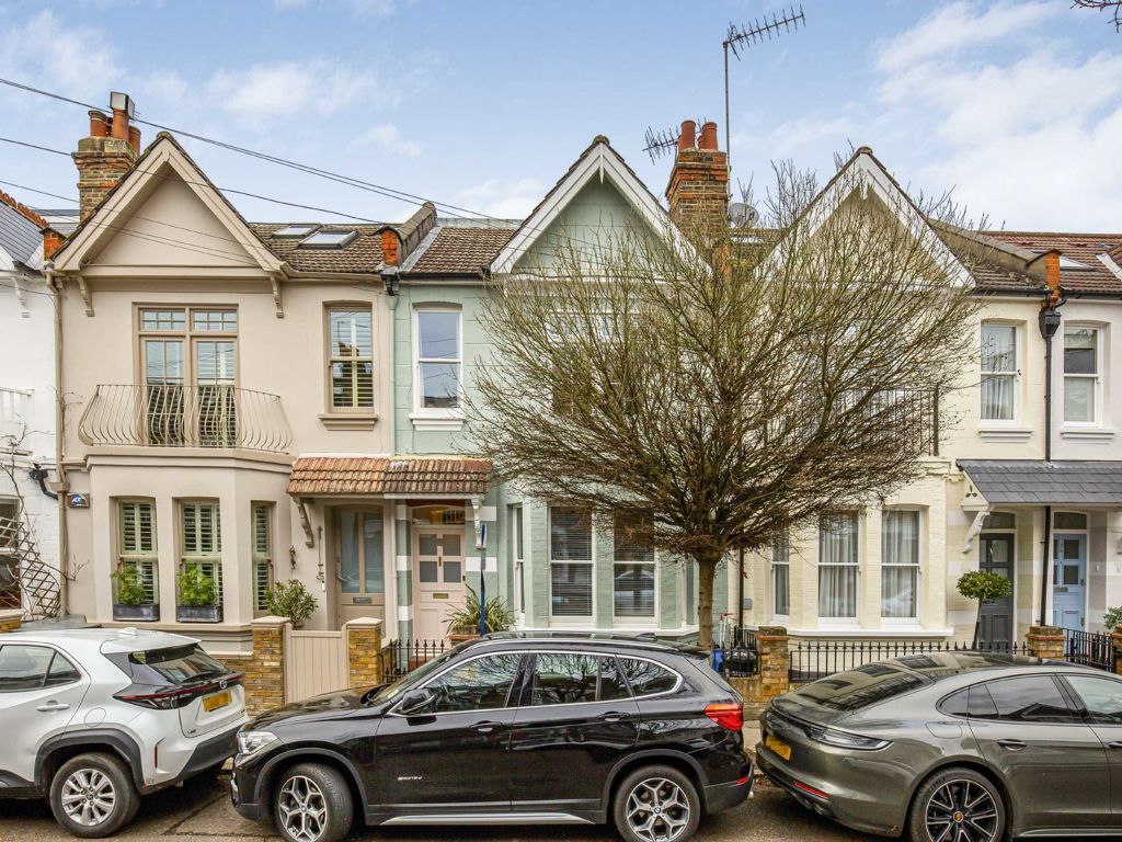 4 bed property for sale in Napoleon Road, St Margarets, Twickenham TW1
