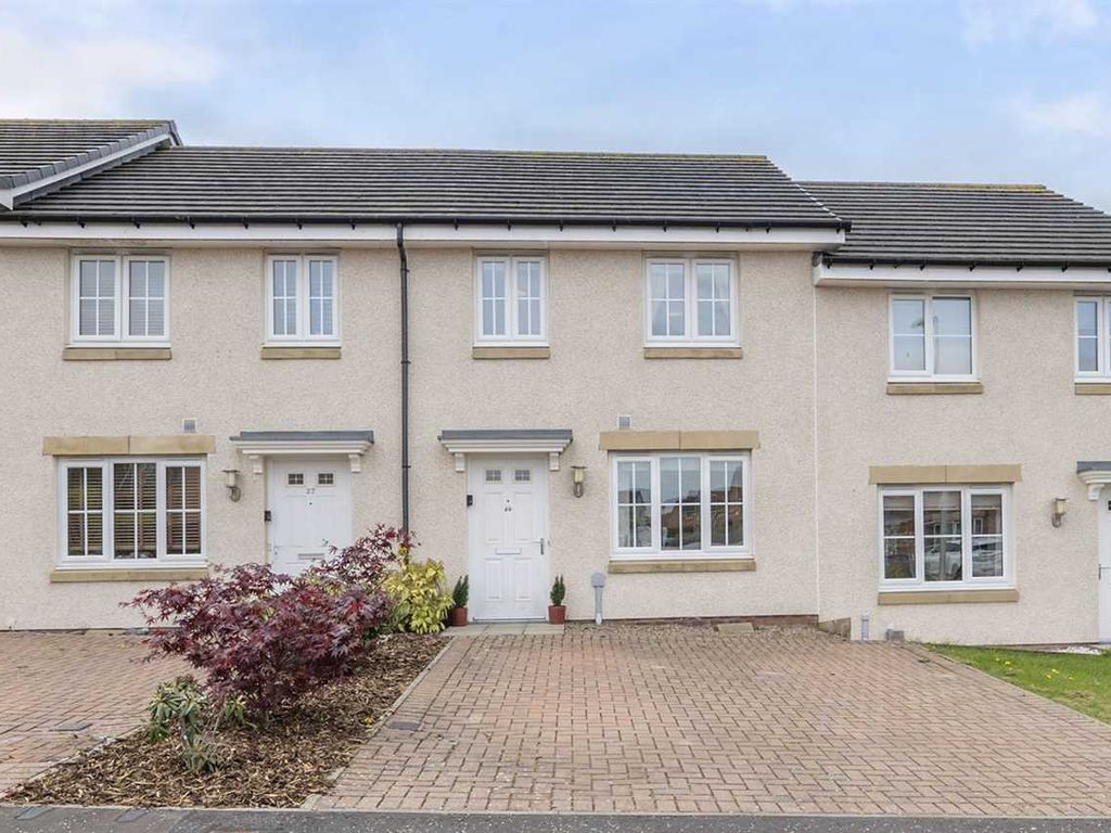 3 bed terraced house for sale in Skua Drive, Dalgety Bay, Dunfermline