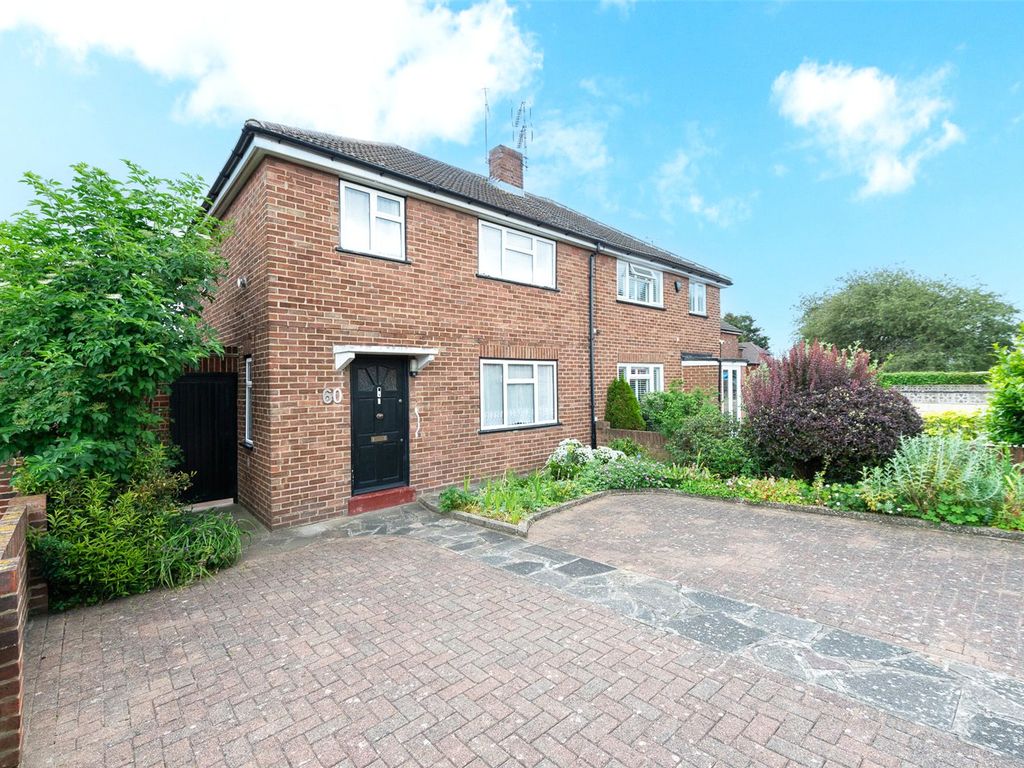 3 bed semidetached house for sale in Cumbrian Avenue, Bexleyheath