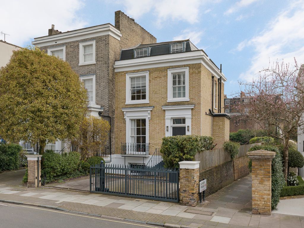 5 bed semidetached house for sale in Carlton Hill, London NW8, £