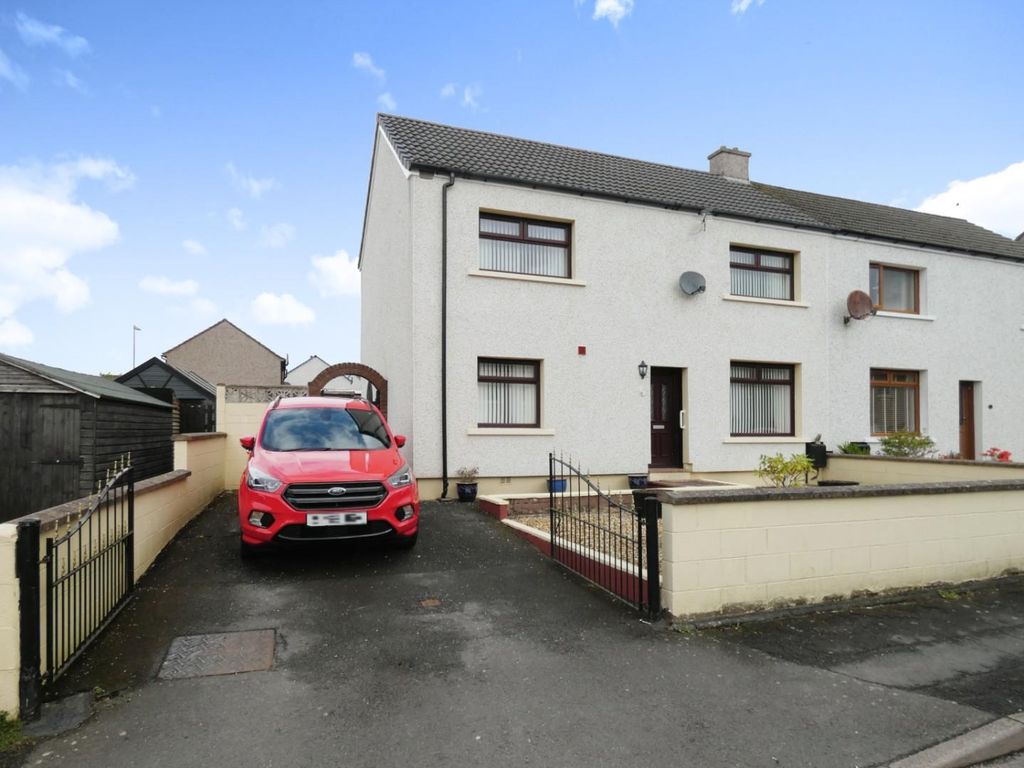 3 bed semidetached house for sale in Shawhill Road, Annan DG12 Zoopla