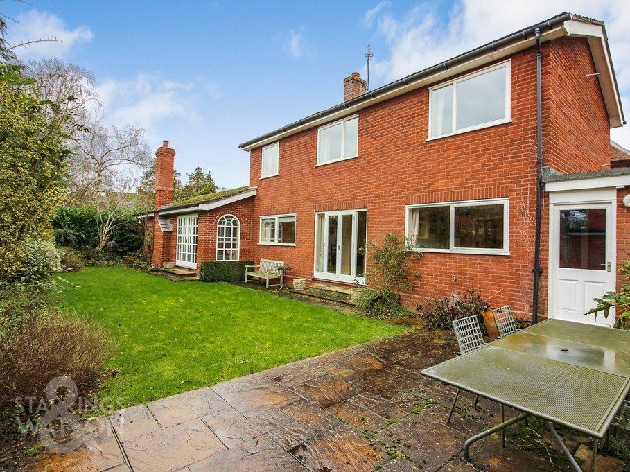 3 bed detached house for sale in Dovecote Close, Brooke, Norwich NR15