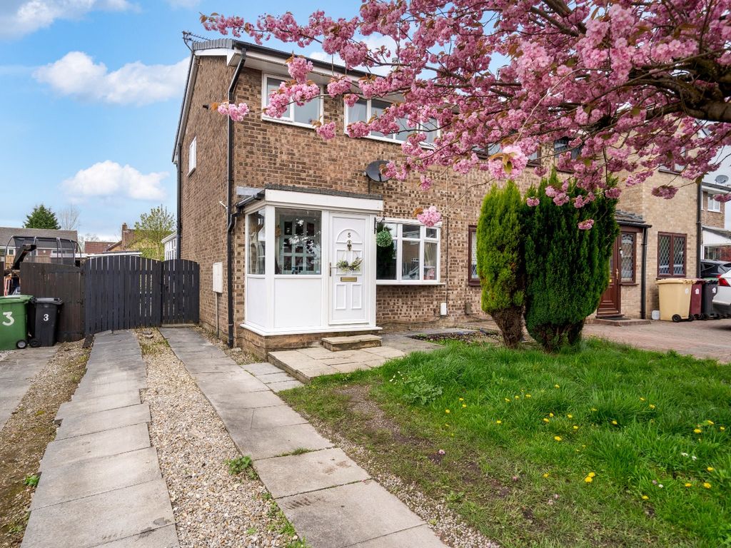 3 bed semidetached house for sale in Eatock Way, Westhoughton, Bolton