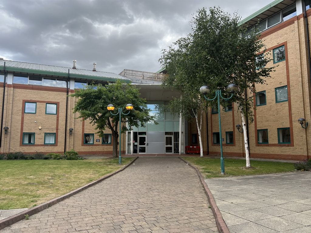 1 bed flat to rent in Golden Smithies Lane, WathUponDearne, Rotherham