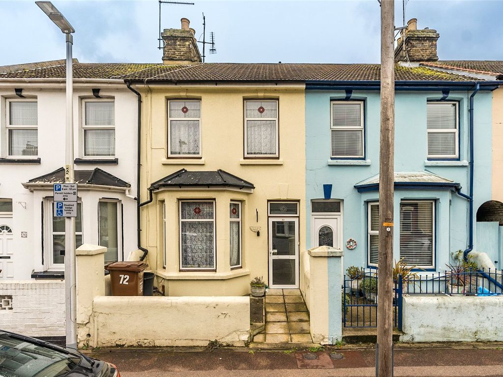 3 bed terraced house for sale in Kingswood Road, Gillingham, Kent ME7