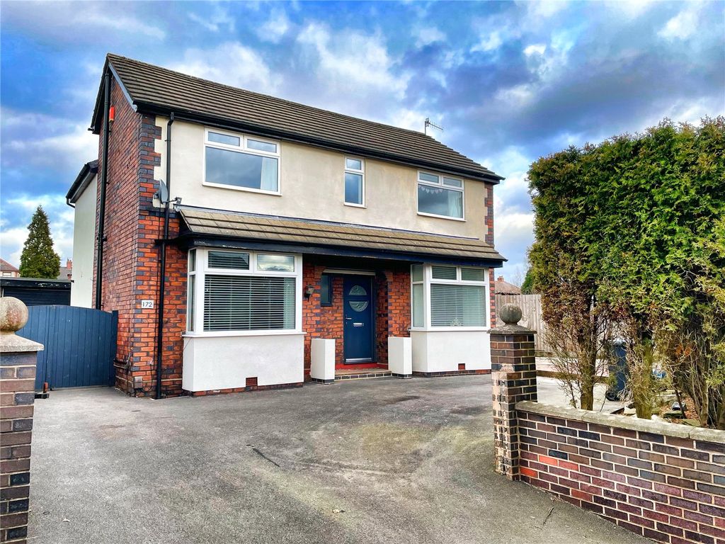 4 bed detached house for sale in Dimsdale Parade West, Newcastle