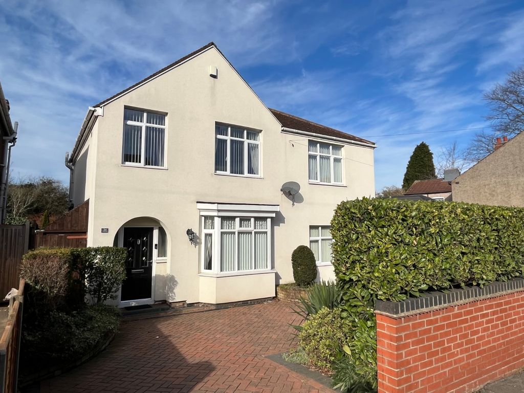 5 bed detached house to rent in Nuneaton Road, Bedworth, Warwickshire