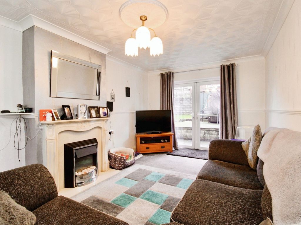 3 bed semidetached house for sale in Ball Road, Llanrumney, Cardiff